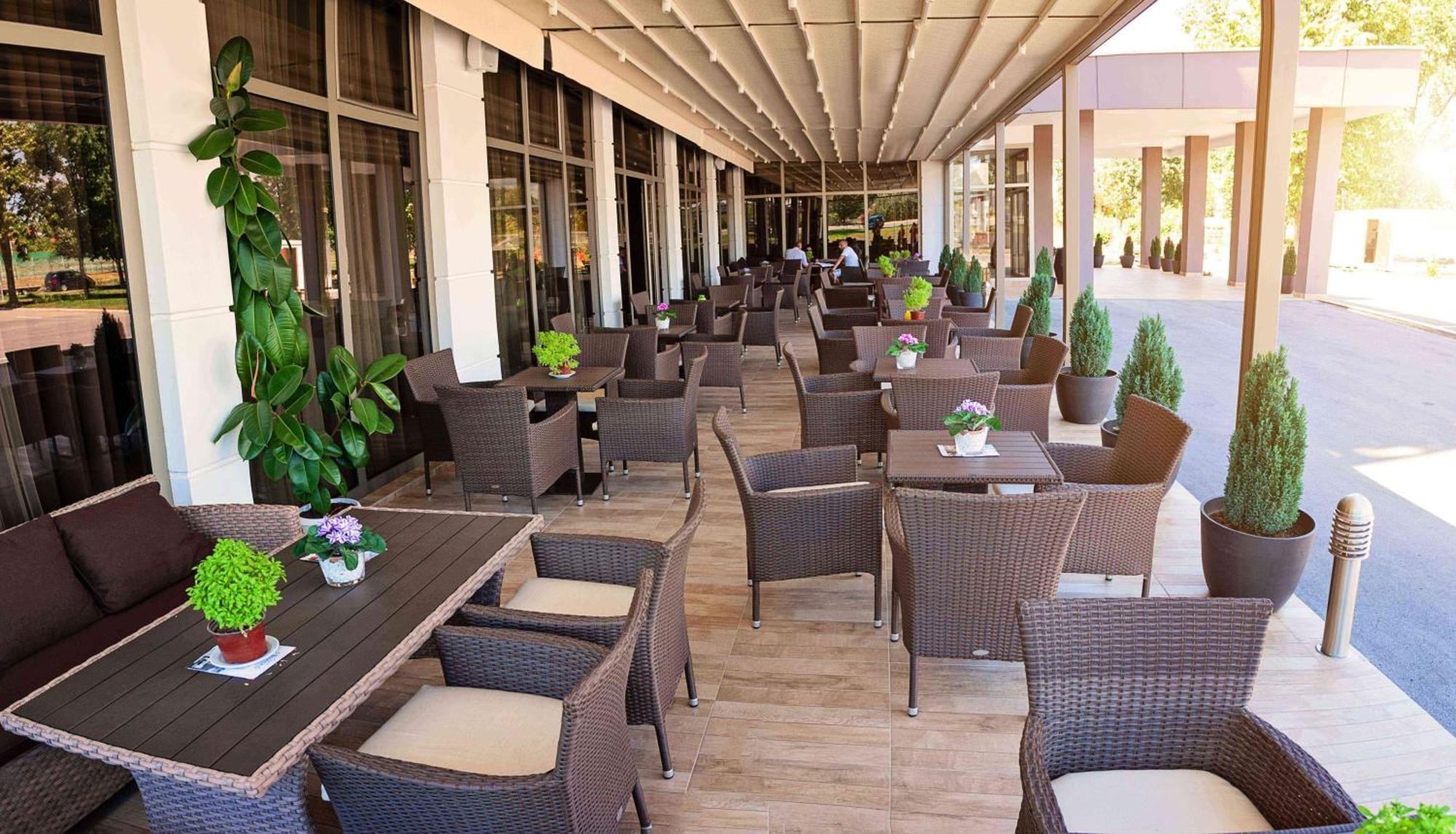 Bosphorus Hotel Αλέξινατς Εξωτερικό φωτογραφία